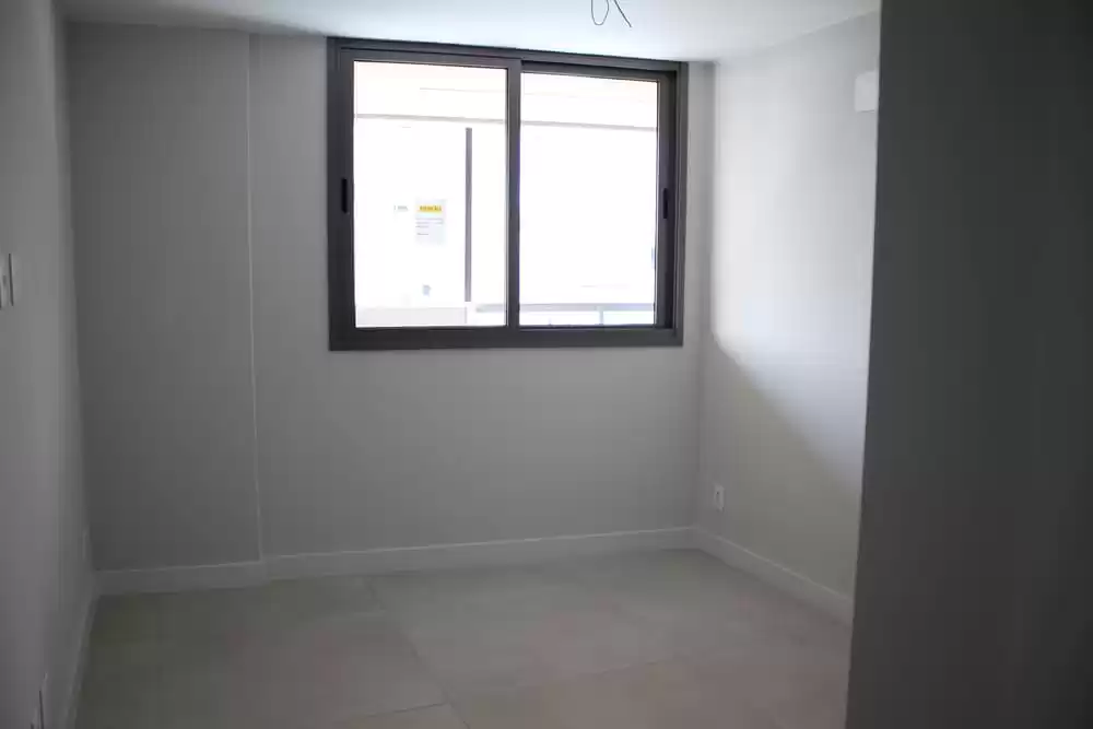 RG_202_4_SUITE